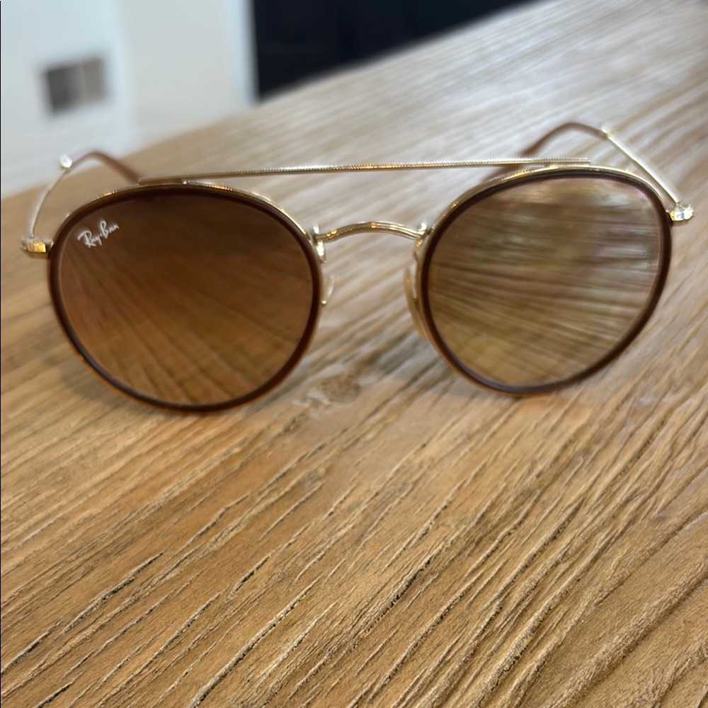 Ray-Ban Round Sunglasses with Rose Gold /Brown Lenses
